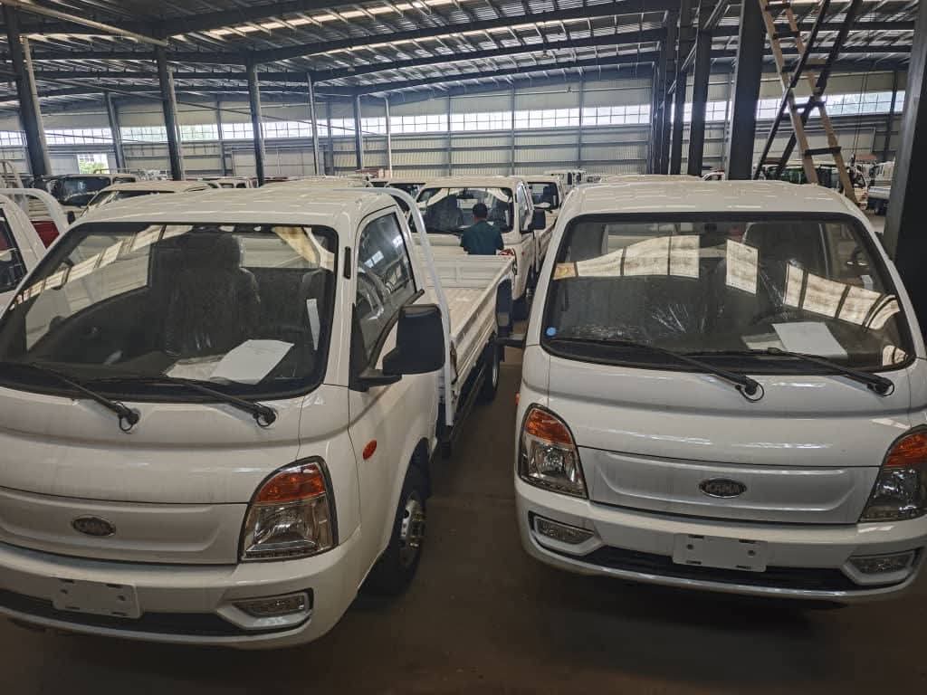 صور المصنع - شاحنات كاما