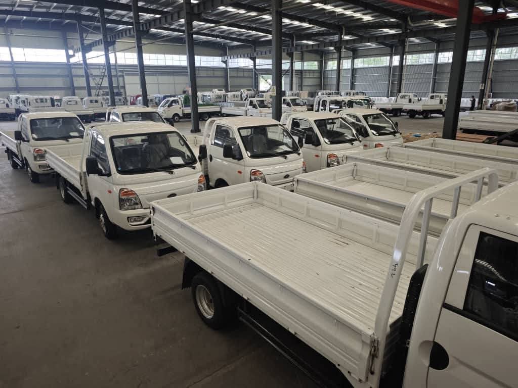 صور المصنع - شاحنات كاما